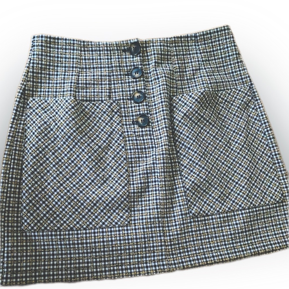Topshop Checkered Mini Skirt with Buttons & Pockets!